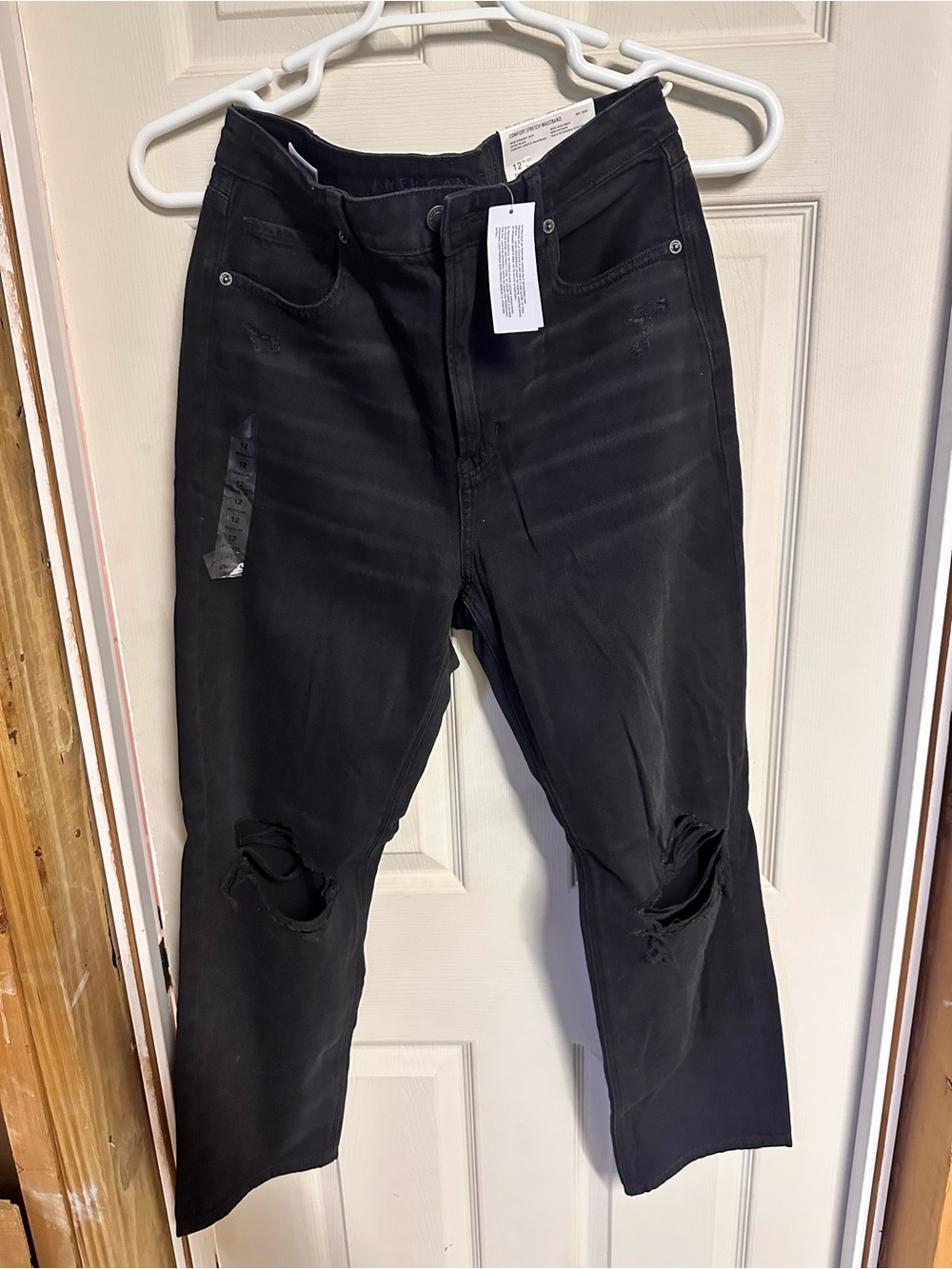 American Eagle Straight Mom Jeans in Faded Black with Comfort Stretch Waistband